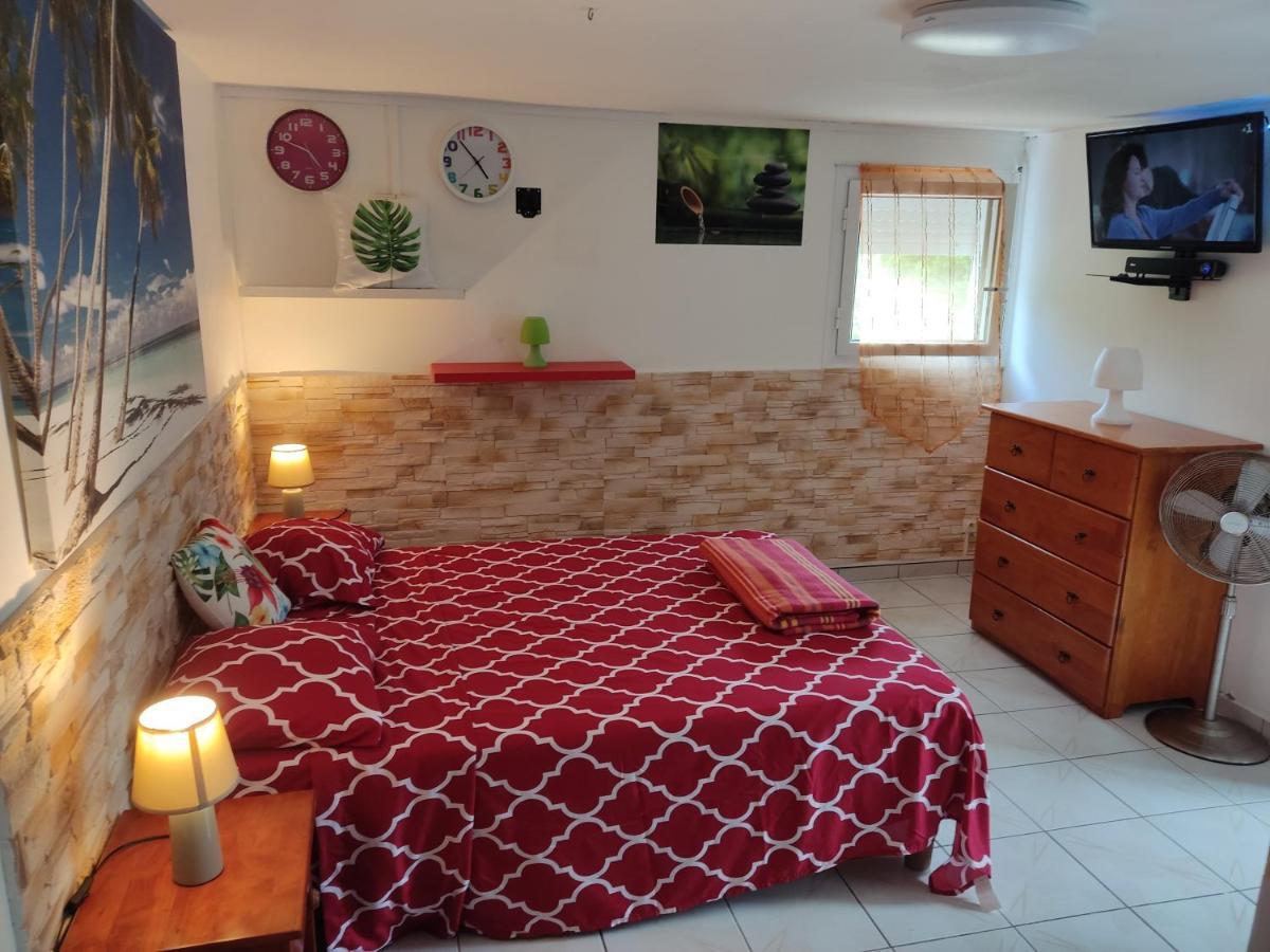 Studio De Vacance Ou Pro Le Gosier Le Gosier  Exterior foto